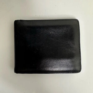 Danier  Leather wallet